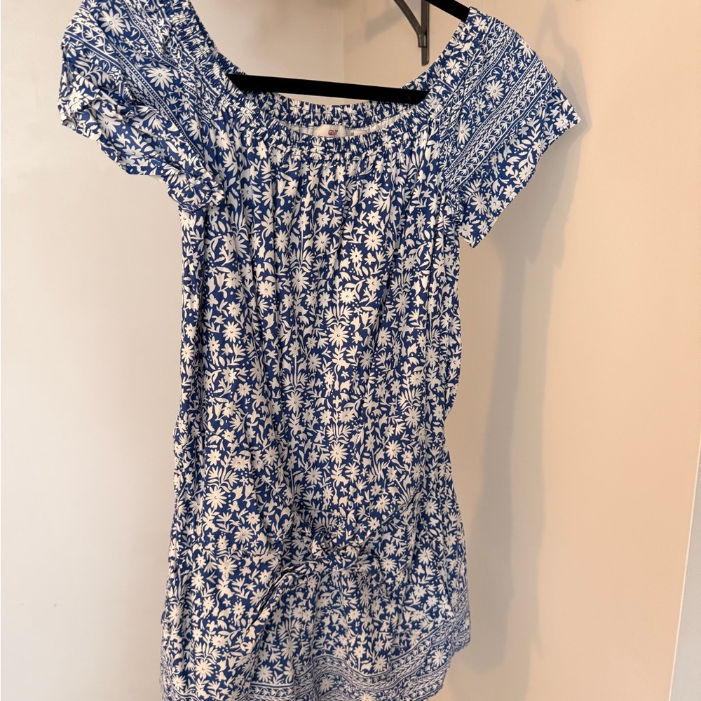 Vineyard Vines Navy and White Floral Romper with Pickets and Tie at Waist